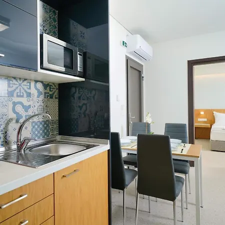 Encanto Village -apartments דירה *