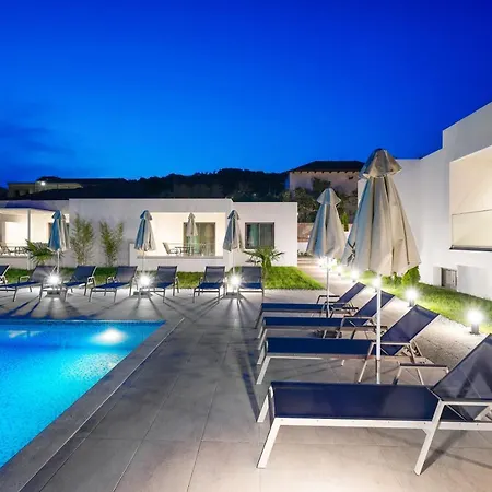 Encanto Village -apartments *