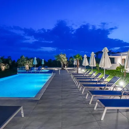 Encanto Village -apartments *