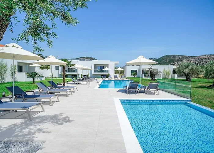 Encanto Village -apartments Daire