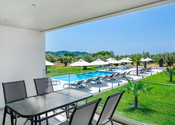 Encanto Village -apartments Potos