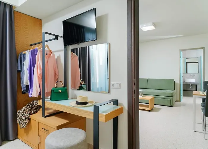 Encanto Village -apartments Apartament