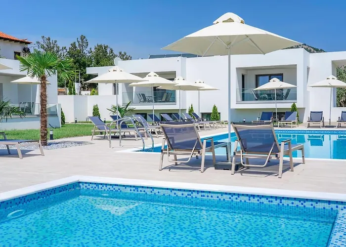 Encanto Village -apartments Ποτός